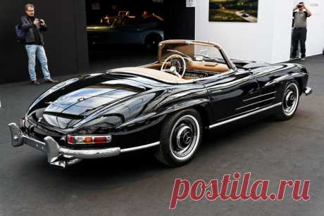 Ретро
Mercedes-Benz 300 SL Roadster - 1957