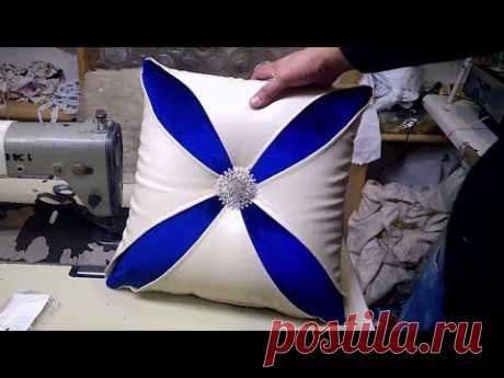 طريقة خياطة مخدة ديكور بالجلد لزينة الصالون المغربي--How to sew a pillow