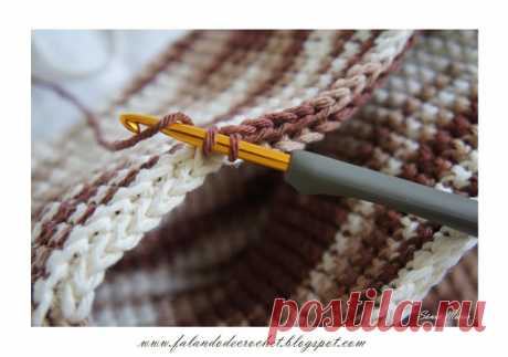 Техника вязания плотного полотна крючком. Хорош для прихваток и ковриков.