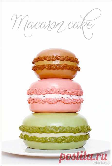 DIY: Macaron Cake