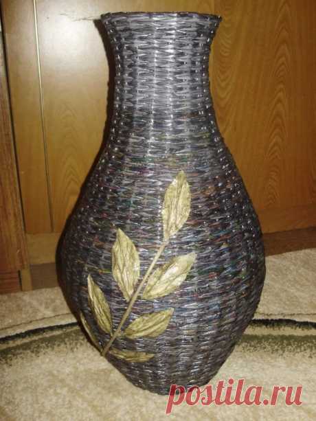 Плетение вазы из газетных трубочек: материалы для работы, как изготовить поделку своими руками, декор вазочки