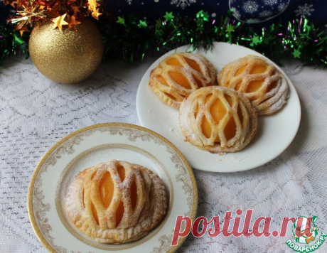 Мини-пироги с персиками – кулинарный рецепт