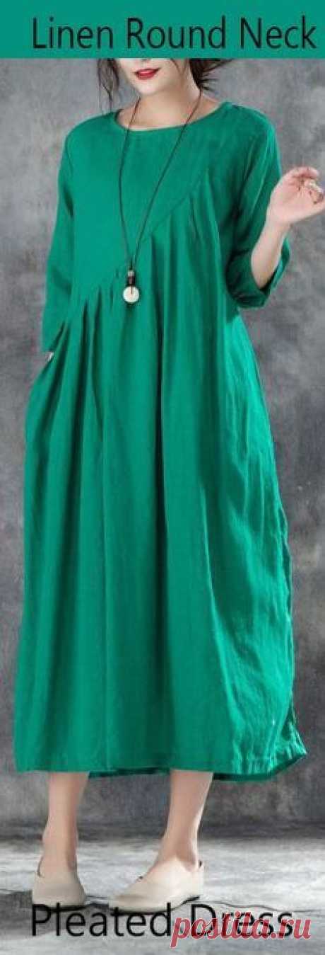 long-linen-dress-Loose-fitting-Linen-Round-Neck-Three-Quarter-Sleeve-Green-Pleated-Dress