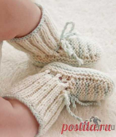 Теплые детские носочки спицами