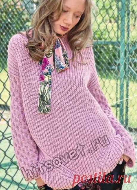 Модный свитер женский - Хитсовет Вязание спицами модного женского свитера со схемой и пошаговым бесплатным описанием.
