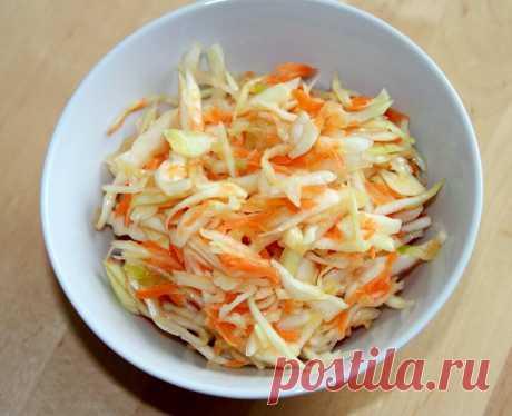 Салат витаминный из капусты и моркови — 8 рецептов