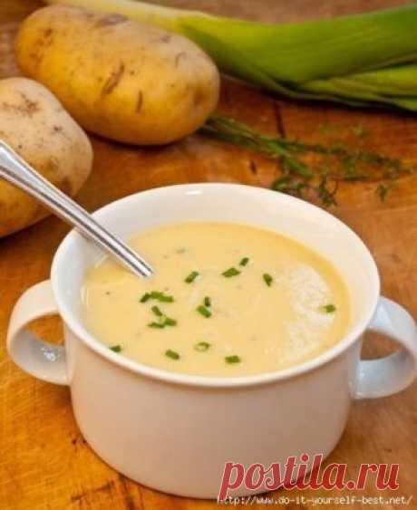 Кремовый суп из картофеля и лука-порея