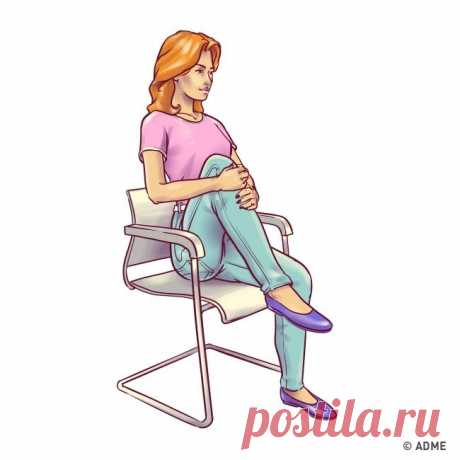 Упражнения для плоского живота, которые можно делать прямо на стуле / Все для женщины