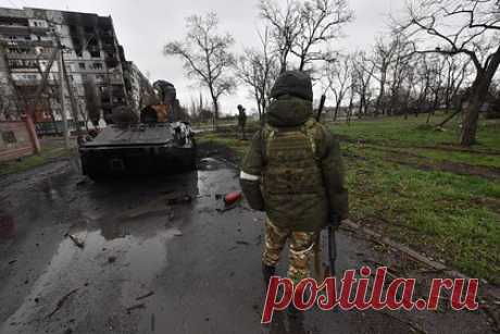 Российские военные выбили украинскую армию с ряда позиций. Подполковник ЛНР в отставке Андрей Марочко заявил, что российские войска выбили Вооруженные силы Украины с позиций на второй линии обороны на ряде участков на краснолиманском направлении. За последние несколько дней российкая армия имела успехи северо- и юго-западнее населенного пункта Сватово.