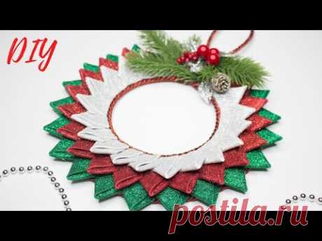 Рождественский ВЕНОК из ФОАМИРАНА своими руками 🎄 DIY Christmas Wreath HANDMADE - YouTube