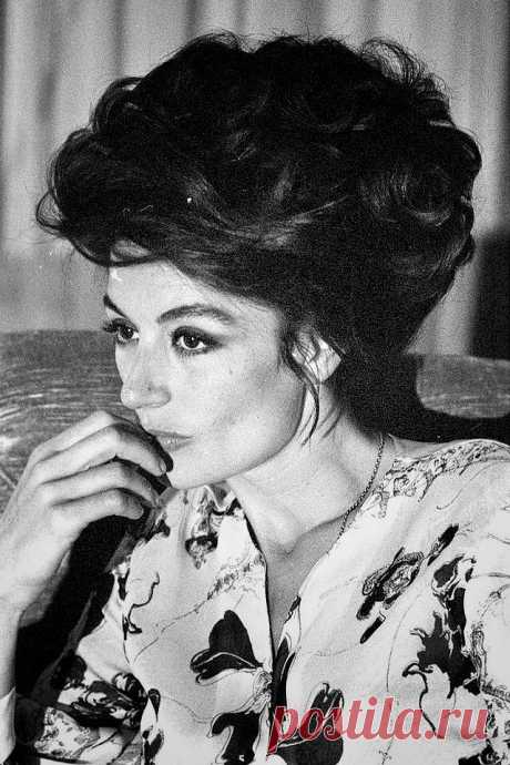 Anouk Aimée Explore Tommy’s Mag.'s photos on Flickr. Tommy’s Mag. has uploaded 6150 photos to Flickr.