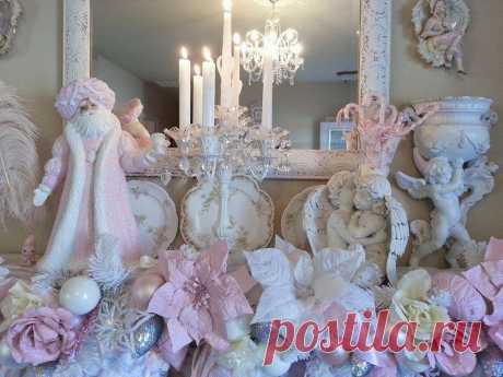 Olivia's Romantic Home: Inexpensive Pink Christmas Mantel Garland