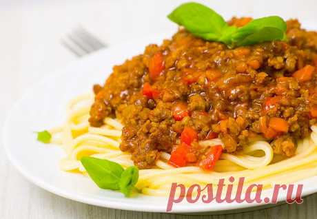 Спагетти болоньезе - Готовим из мяса - Рецепты - Дети@Mail.Ru