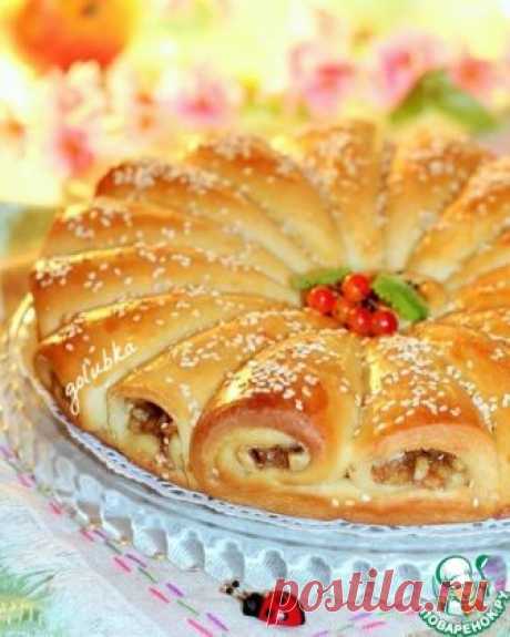 Пирог рожковый с карамельными яблоками - кулинарный рецепт