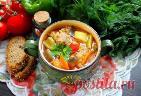 Суп с баклажанами, помидорами, перцем и стручковой фасолью рецепт с фото пошагово и видео - 1000.menu