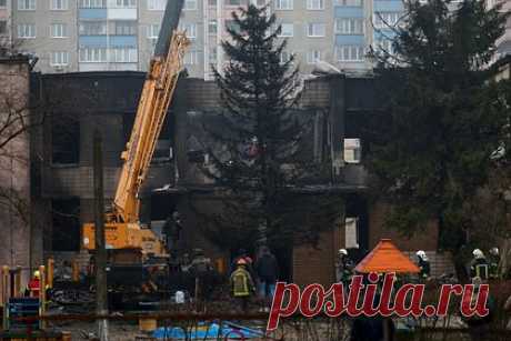 Полковник рассказал об особенностях упавшего под Киевом вертолета. Упавшим в Броварах Киевской области летательным аппаратом оказался французский вертолет Eurocopter EC225 LP Super Puma, рассказал эксперт в области вертолетной техники, полковник в запасе Евгений Матвеев. По его словам, это транспортная модель, которая в настоящее время используется, в частности, в Северном море.