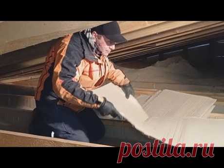 Утепление опилками/Roof insulation with wood chips