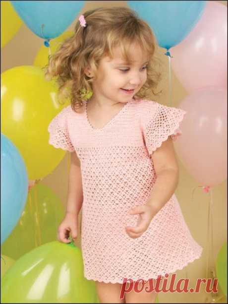 Платье для девочки на 2-4 года / Вязание крючком / Детская одежда крючком. Схемы