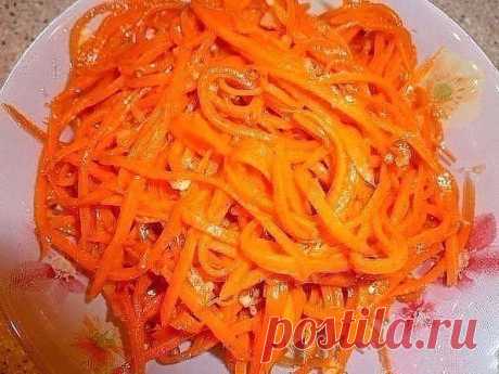 Самая вкусная морковь по-корейски.

На 1 кг. моркови:
3 ст.л.сахара,
1 ч.л. соли,
Показать полностью…