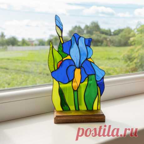 Iris planta de vidrieras Regalo del Día de las Madres Accesorios de escritorio de oficina para mujeres Panel de flores de vidrieras personalizadas Plantas de iris - Etsy Chile