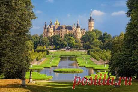 masterok: Замки Германии: Шверинский замок (Schwerin Castle)