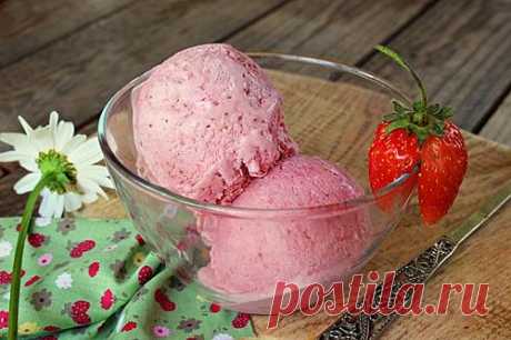Мороженое с клубникой - рецепт с пошаговыми фото / Меню недели