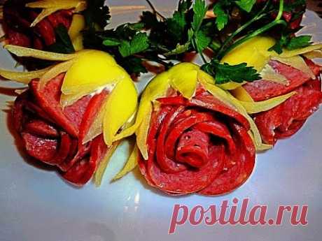 HOW BEAUTIFUL CUT TOMATOES, PEPPER AND SAUSAGE! DECORATION OF VEGETABLES!
