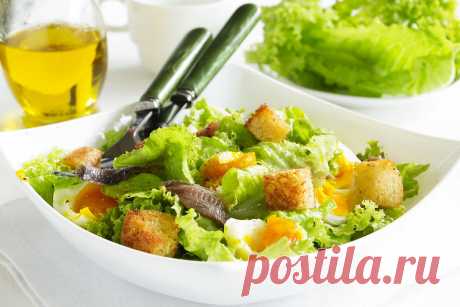 Быстрый и вкусный салат с чесночными крутонами и анчоусами. : nimfeechka — ЖЖ