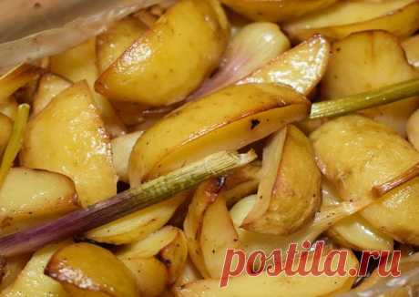 (5) Молодая картошка запеченная в духовке. Вкусный ужин - пошаговый рецепт с фото. Автор рецепта Sango Food 🌳 . - Cookpad