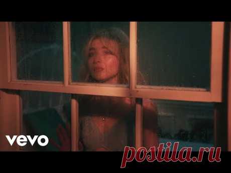 Скачать клип Sabrina Carpenter - Skin (2021) бесплатно