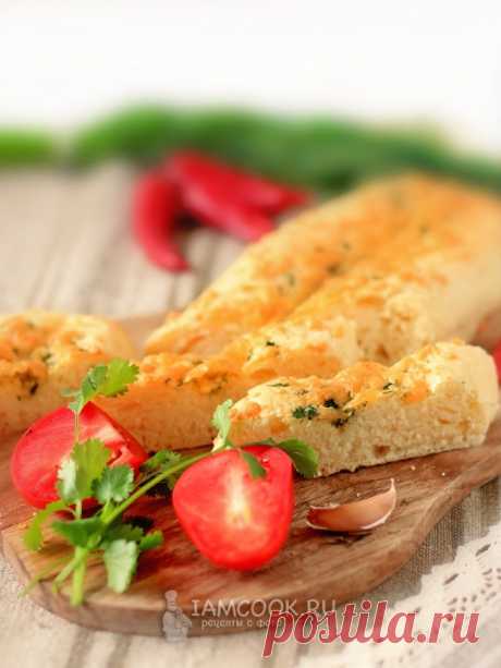 Багет с сыром и чесноком в духовке — рецепт с фото пошагово