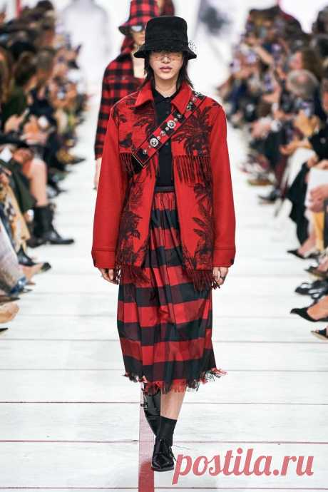 Коллекция Christian Dior осень-зима 2019-2020