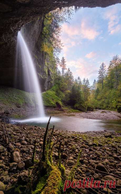 Burim Muqa — Waterfall at Fischenthal Oktober 2016,...