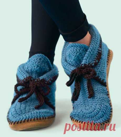 Crocheted Booties at Joann.com