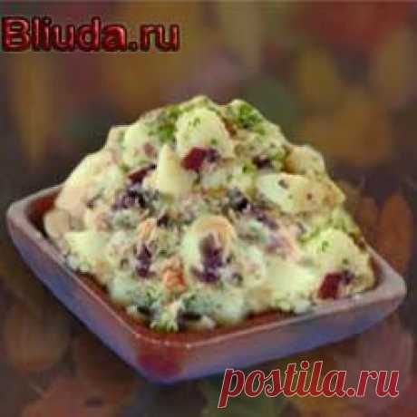 Салат из тунца и картофеля. Рецепт. | Bliuda.ru
Сегодня мы перенесемся в солнечную Италию и приготовим традиционный рецепт — холодную закуску или салат из тунца и картофеля. Салат этот очень сытный, невероятно ароматный и вкусный. Особую пикантность придают сухие помидоры, оливки и маслины. Рецепт этот довольно простой...