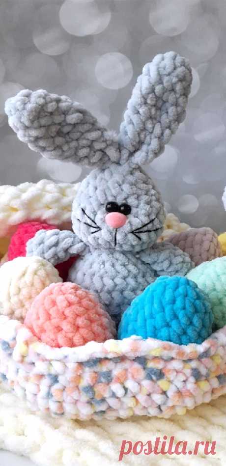 PDF Пасхальный декор крючком. FREE crochet pattern; Аmigurumi toy patterns. Амигуруми схемы и описания на русском. Вязаные игрушки и поделки своими руками #amimore - украшения к Пасхе, зайчик, цыплёнок и корзинка с яйцами.