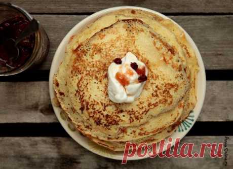 Дрожжевые блины с дырочками от Анны Людковской.