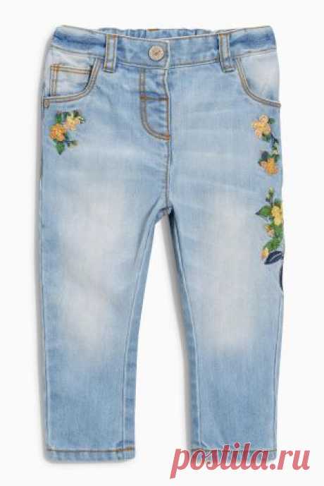 Купить Умеренно синие джинсы с цветочной отделкой (3 мес.-6 лет) - Покупайте прямо сейчас на сайте Next: Россия