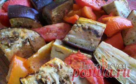 Печеные овощи. Баклажаны, томаты и перцы запеченные в духовке - Дело Вкуса