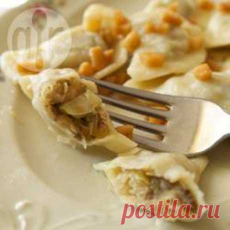 Рецепт: Вареники с квашеной капустой и сухими грибами - все рецепты России