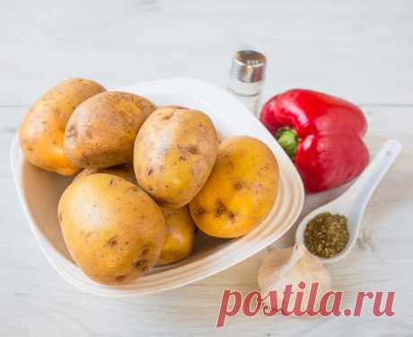 Рецепт печеного картофеля с чесноком и сладким перцем на Вкусном Блоге