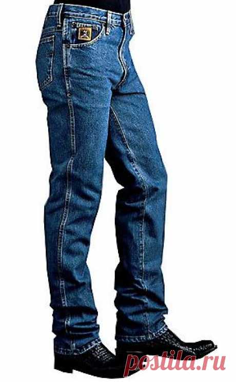 Джинсы Cinch® Bronze Label Stonewash Slim Fit Jeans – сочетают в себе классические и молодежные тренды современной джинсовой моды, законодателем которой являются США. Эти американские джинсы выполнены из Premium Denim плотностью 13,25 унций, состоящего из 100 хлопка. Шлифование, потертости джинсов сделаны вручную. Цена = 2 099 рублей с бесплатной доставкой.