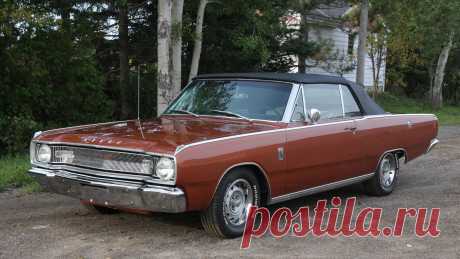 1967 Dodge Dart GT кабриолет / F29 / Чикаго 2015 / аукционы Mecum 1967 Dodge Dart GT кабриолет представлен как Lot F29 в Шаумбурге, штат Иллинойс