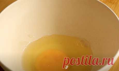 В Японии омлет не готовят на сковороде, а выливают яйца в кипящую воду. Рецепт без привкуса жира и масла