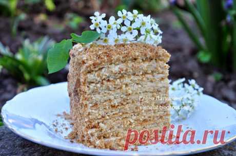 Sweet and not Sweet: Песочный торт с фундуком и крем-брюле