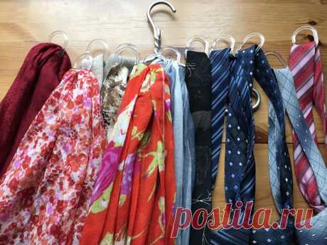 Лайфхак: как хранить шарфы и галстуки с помощью колец для штор