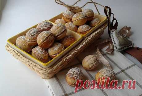 NOCI DOLCI CON NAMELAKA HOME MADE | Cucinar cantando con Cesira Per il mio quarantesimo compleanno,ho ricevuto in regalo dall'amica Maria,questo straordinario stampo ed ho voluto subito metterlo in opera,risultato