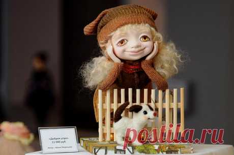 В Сыктывкаре во второй раз открылась выставка «Кукольный бал Северной Пальмиры» « БНК