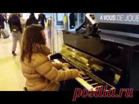 Myriam 2 mn  d'arrêt avec Chopin en gare de Grenoble(1)