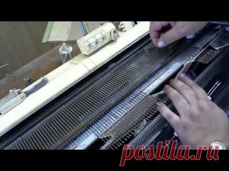 ▶ Круглая горловина-knitting machine - YouTube